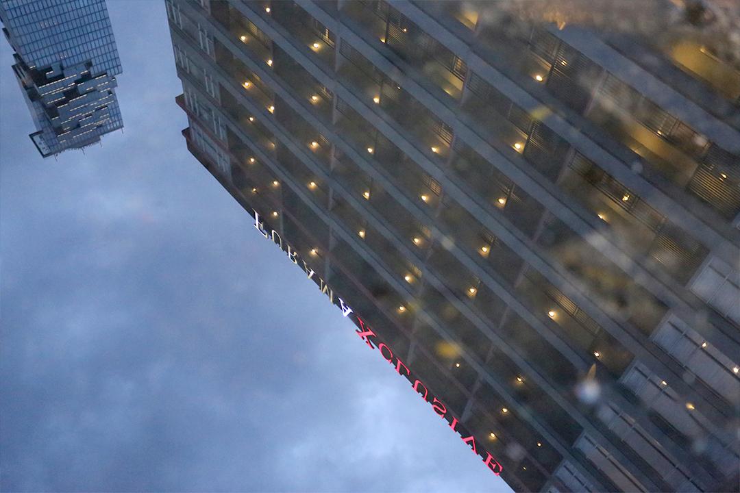 Отель Furamaxclusive Sathorn, Бангкок Экстерьер фото