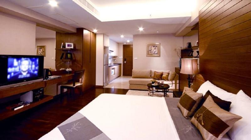 Отель Furamaxclusive Sathorn, Бангкок Экстерьер фото
